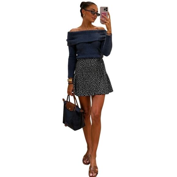 Sky and Sparrow Dresses & Skirts - Sky & Sparrow Floral Wrap Skirt Women’s Medium Black White Mini A-Line Casual